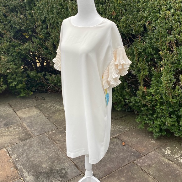 CECE**Beautiful White Dress**US 6 $189 - Picture 2 of 5